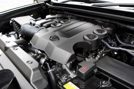 2016 Toyota Prada engine