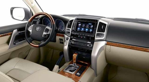 2017 Toyota Land Cruiser interior